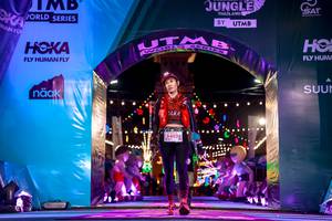 BIB: 5402
                            <button type="button" onclick="openModal(24876068)" class="btn btn-primary btn-sm float-right btn-popup" data-toggle="modal" data-target=".modal-high-quality">
                        <i class="fas fa-shopping-cart"></i> Add to Cart
                    </button>
                                            <button type="button" onclick="isThisMe(24876068, true)" class="btn btn-success btn-sm float-right btn-popup btn-isme hidden" data-toggle="tooltip" data-placement="bottom" title="นี่คือรูปของคุณใช่ไหม คลิกที่นี่เพื่อเอาเข้าอัลบั้ม">
                        <i class="fas fa-plus"></i> Add to album
                    </button>
                    <button type="button" onclick="isThisMe(24876068, false)" class="btn btn-warning btn-sm float-right btn-popup btn-isnotme hidden">
                        <i class="fas fa-ban"></i> Remove from album
                    </button>